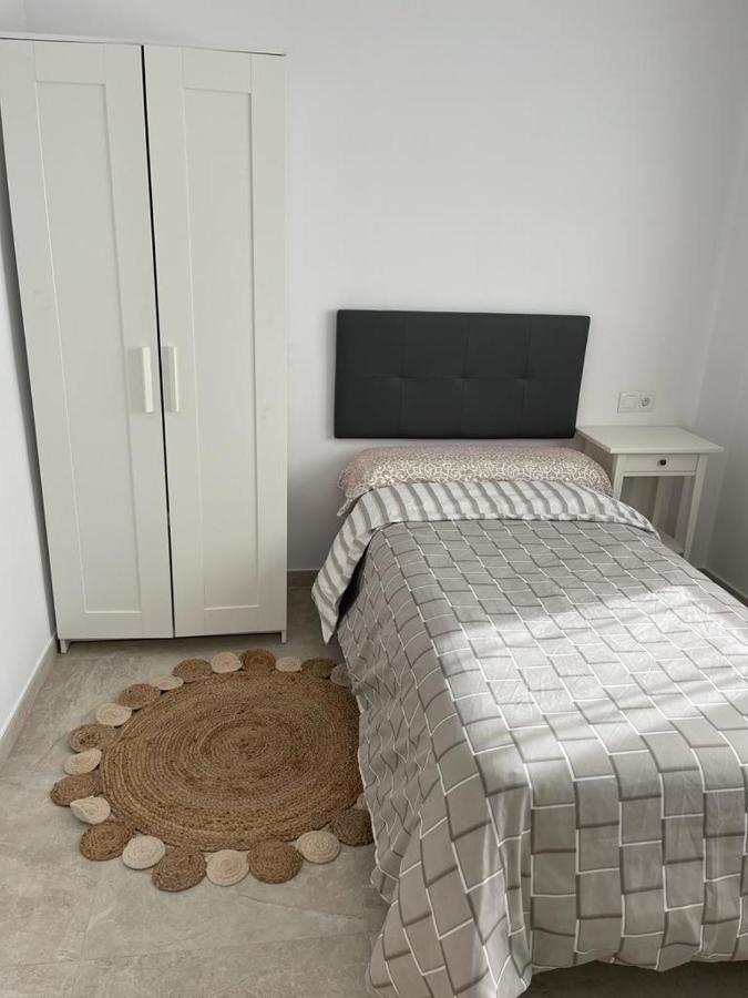 Huelin Playa Apartment Malaga Bagian luar foto